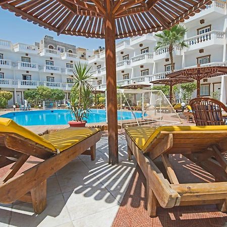 Zak Inn Hurghada Esterno foto