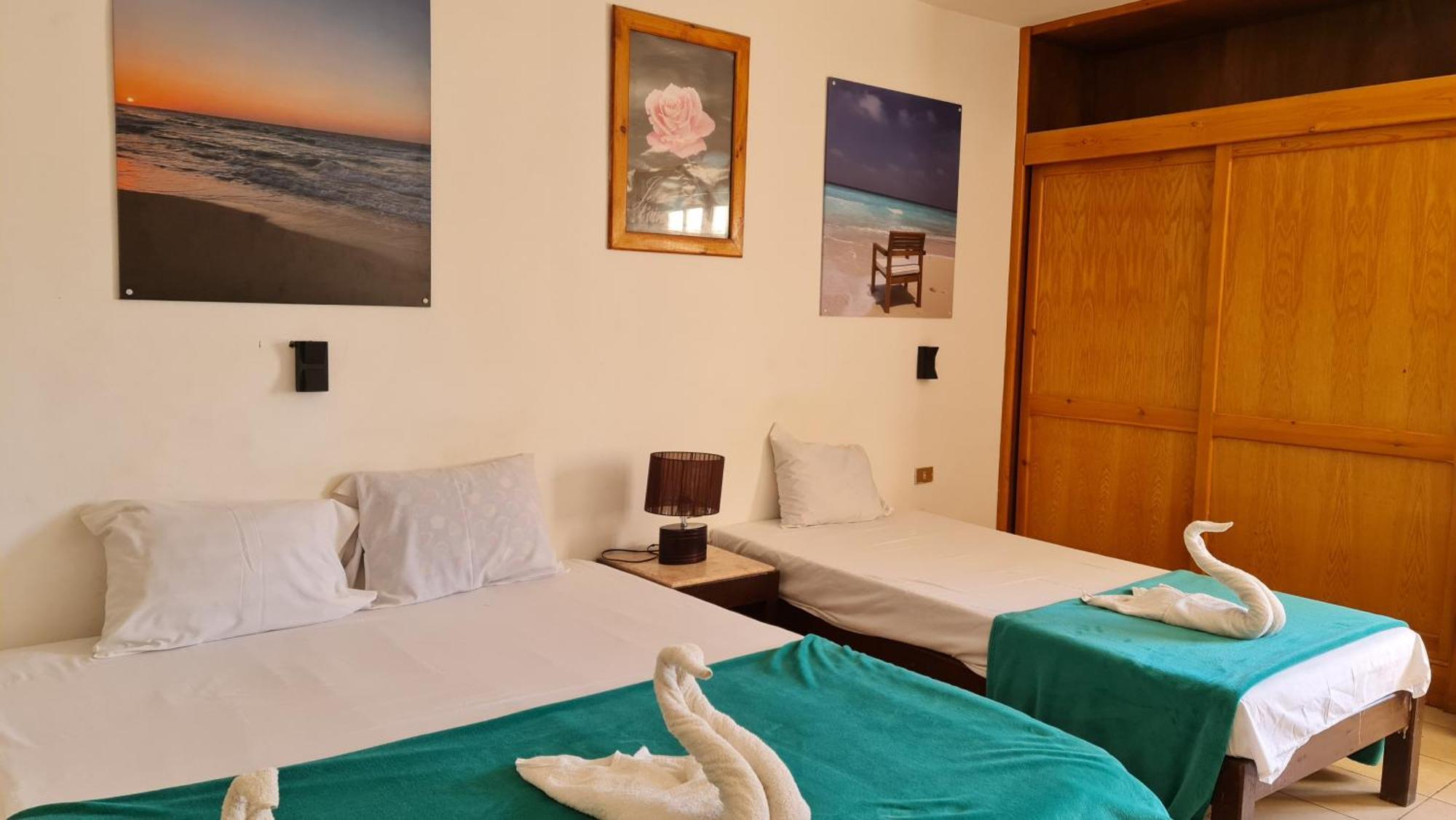 Zak Inn Hurghada Esterno foto