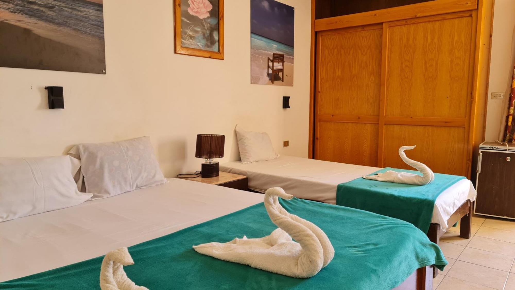 Zak Inn Hurghada Esterno foto