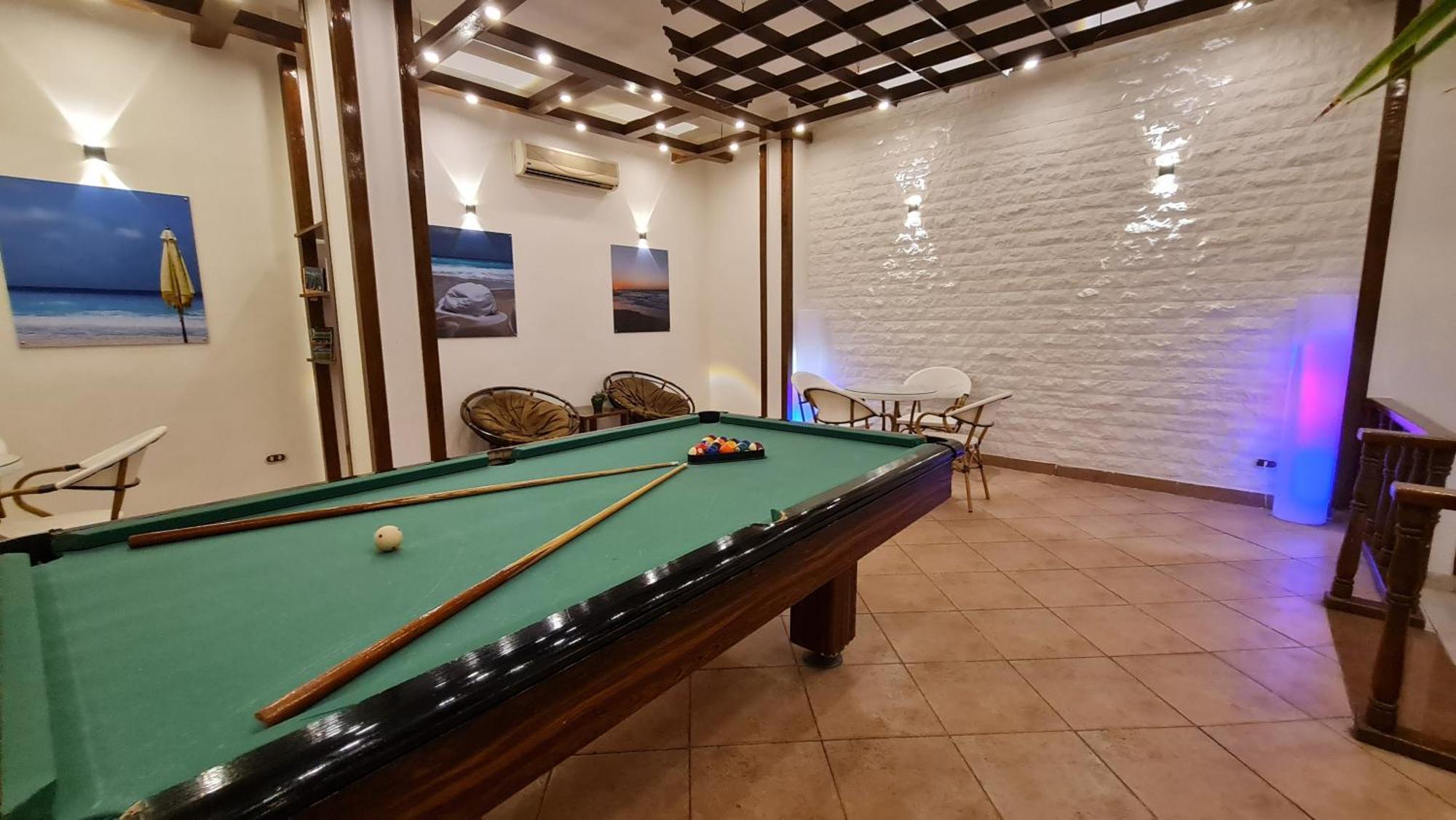 Zak Inn Hurghada Esterno foto