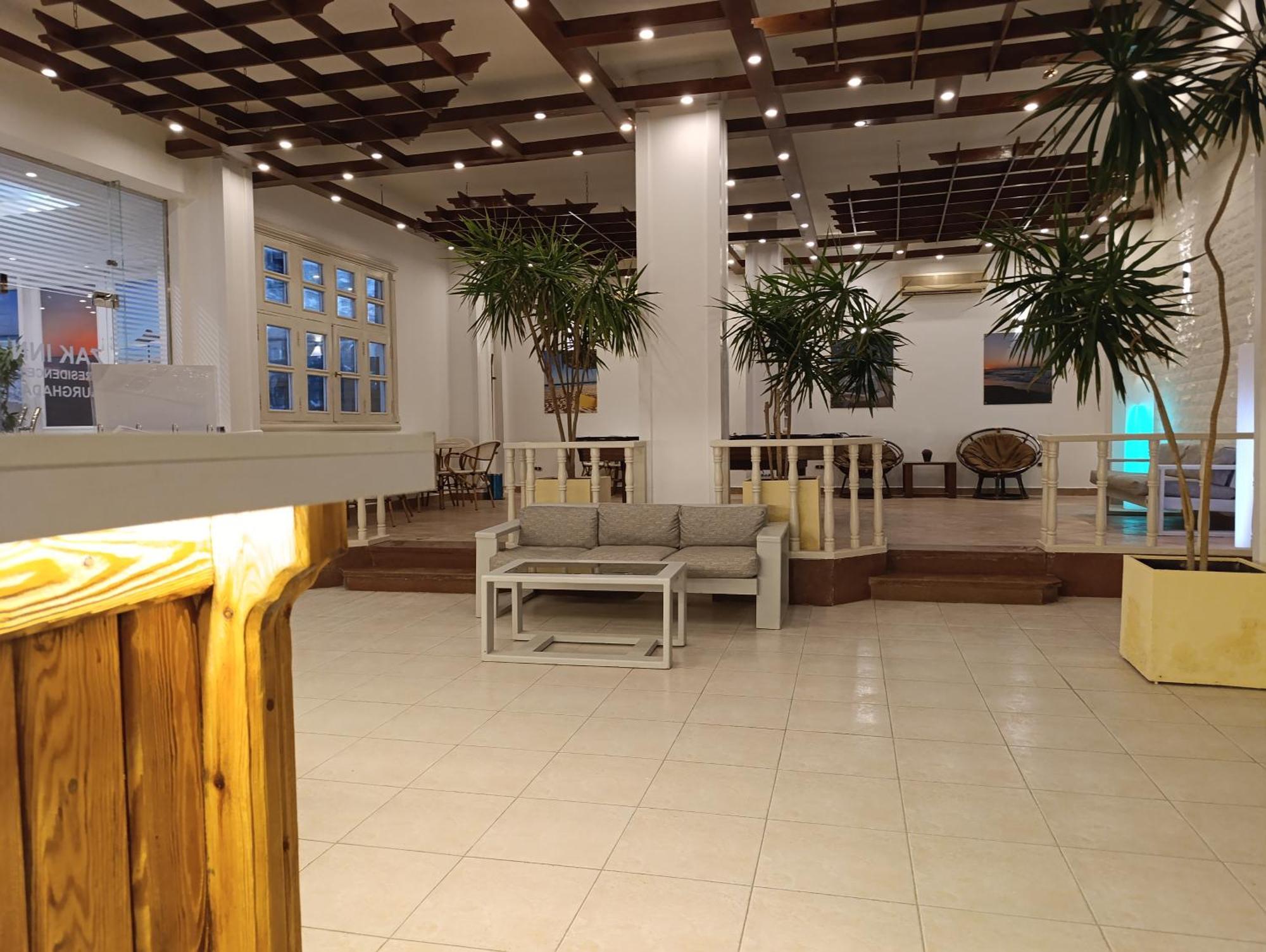 Zak Inn Hurghada Esterno foto