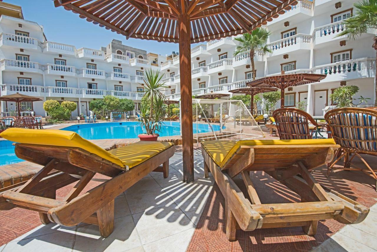Zak Inn Hurghada Esterno foto